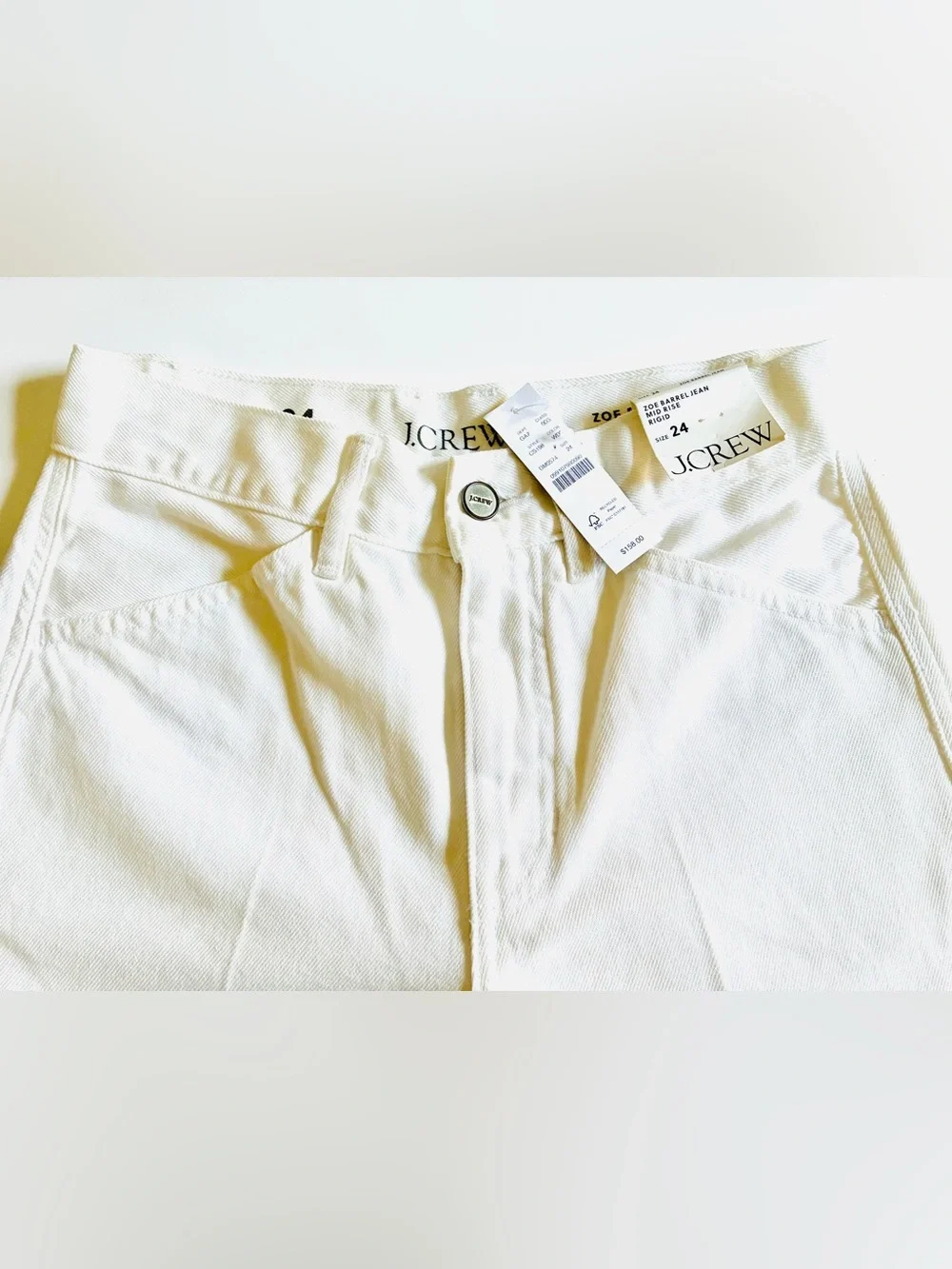 J. Crew Women’s Zoe barrel jean. Raw Hem White.24. NWT.
